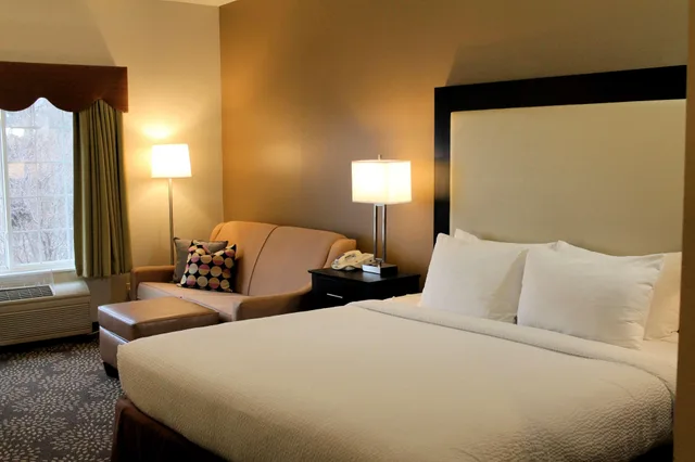 غرفة، Best Western Plus Des Moines West Inn & Suites 5/6