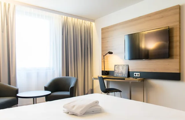 غرفة قياسية بسريرين منفصلين، Novotel Szczecin Centrum 4/10