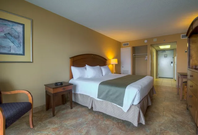 غرفة قياسية بسريرين مزدوجين، Ocean Drive Beach Golf Resort 1/5