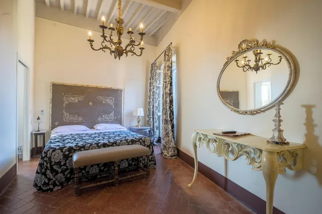 غرفة كلاسيكية بسرير كينج، Hotel Villa Sermolli 5/6