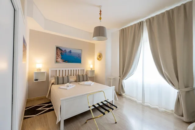 غرفة بسرير مزدوج، Panoramic Rooms Salerno 1/1