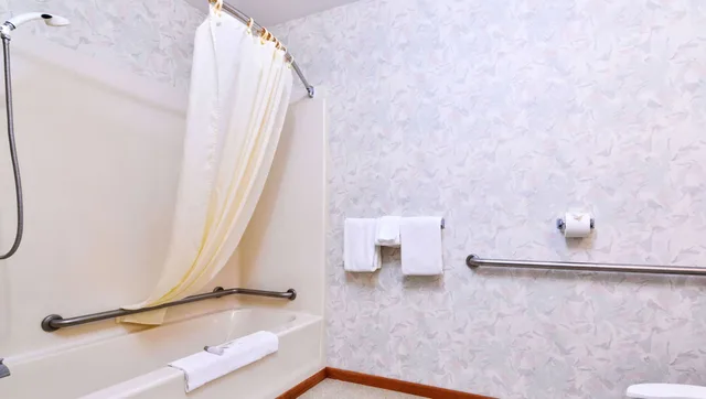 غرفة بسريرين كوين، Travelodge by Wyndham Ishpeming/Marquette 4/5
