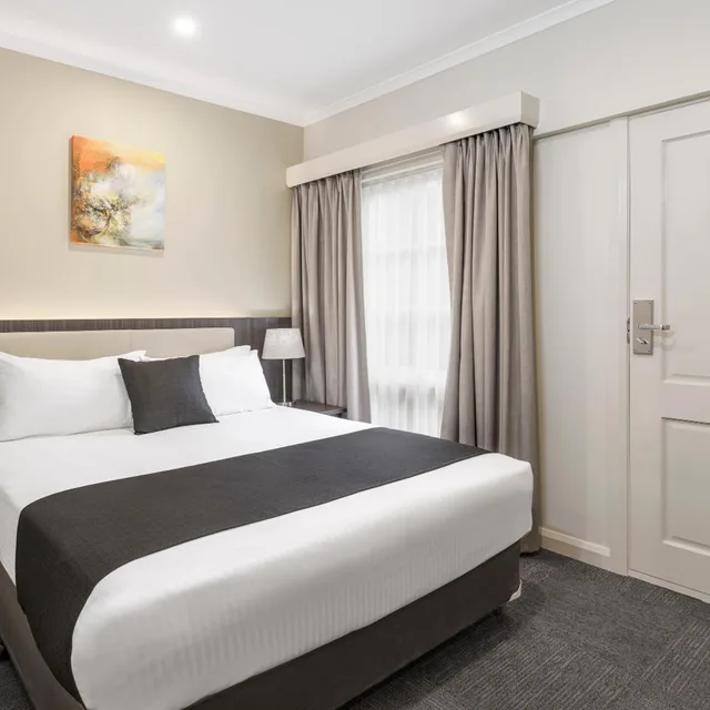 استوديو سوبيريور، Quality Hotel Melbourne Airport 7/9