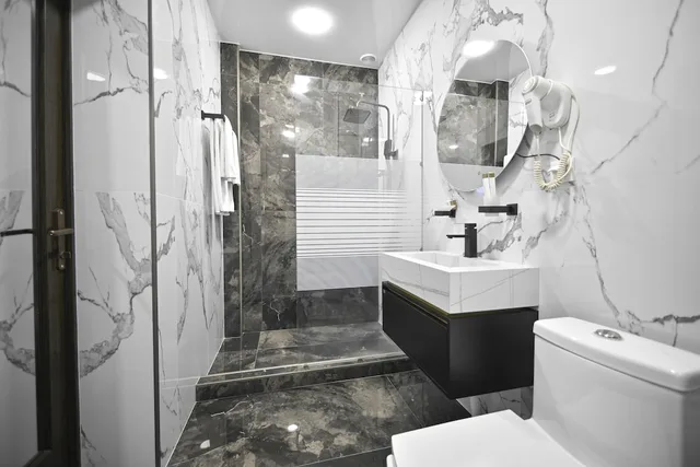 Superior, Twin Beds, IMPERIAL PALACE HOTEL 3/3