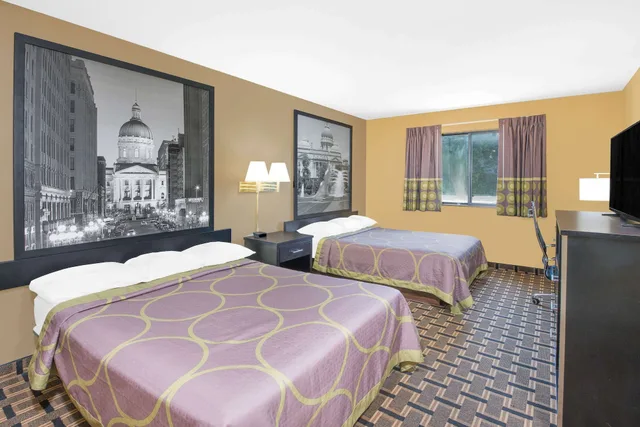 غرفة قياسية بسريرين كوين، Super 8 By Wyndham Terre Haute 4/9