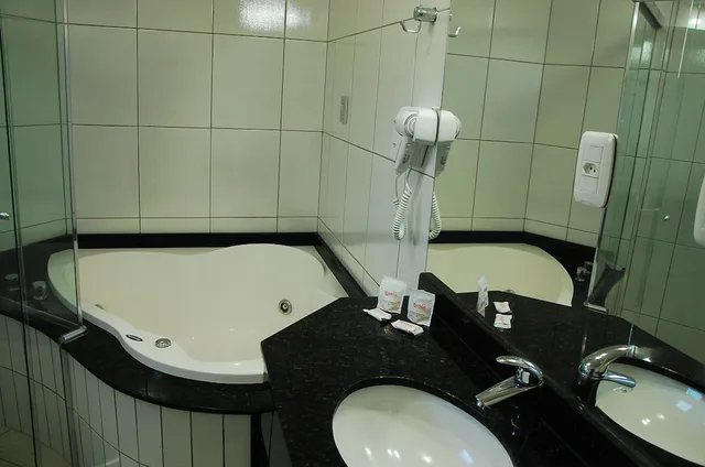 جناح حصري بسرير كينج وسرير فردي، Hotel Vivendas 4/5
