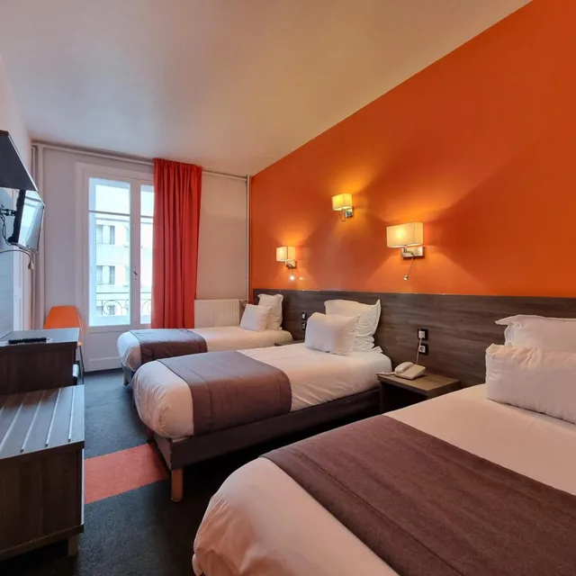 غرفة ثلاثية، COMFORT HOTEL ACTUEL CHAMBERY CENTRE 3/10