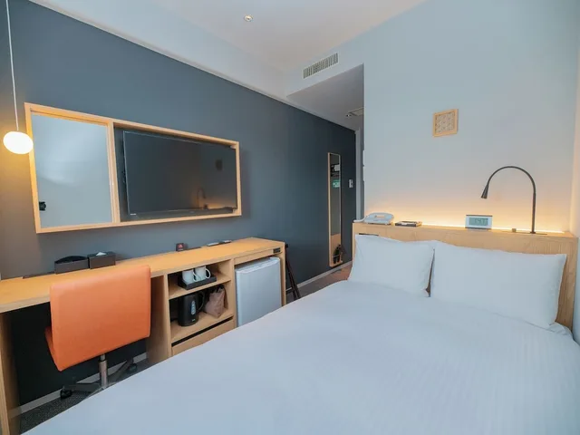 Semi Room, Single Bed, Semi Double Bed, Main Building, Smoking، Central Hotel Takeo 1/3