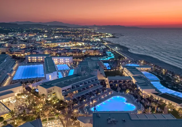 غرفة عائلية ثلاثية بغرفتي نوم، Lyttos Beach Hotel 1/1