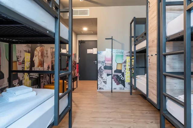 سكن مشترك مختلط بستة أسرّة، a&o Hostel Venezia Mestre 3/9