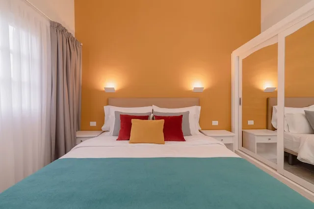 Family, King Bed, Sofa, Club Vista Serena 2/4