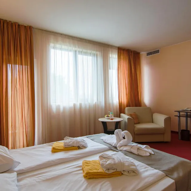 غرفة قياسية بسرير مزدوج أو سريرين منفصلين بشرفة، Pak Hotel Arbanassi 2/6