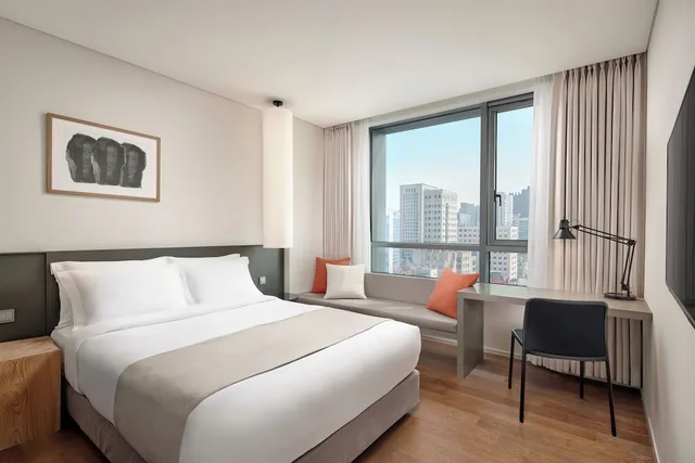 غرفة ديلوكس بسرير مزدوج في طابق مرتفع، Shilla Stay Seocho 1/4