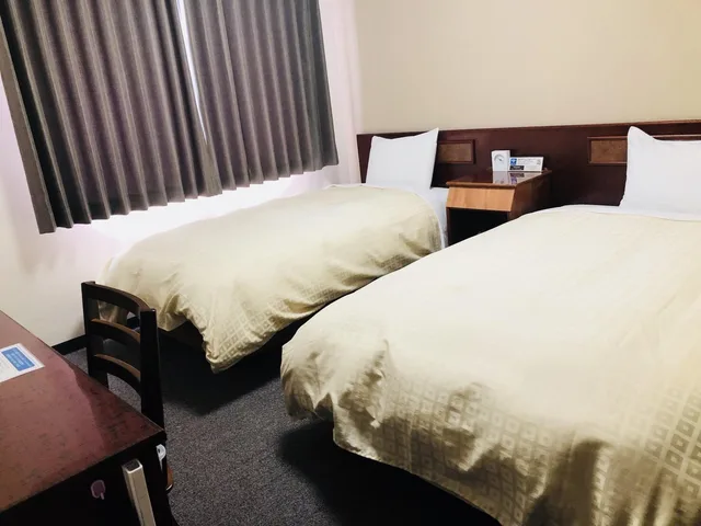 غرفة قياسية بسريرين منفصلين للمدخنين، Hotel Tokuyama Hills Heiwadori 2/2