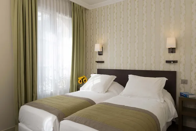Classic, Twin Beds, Hotel Henri Iv Rive Gauche 3/6