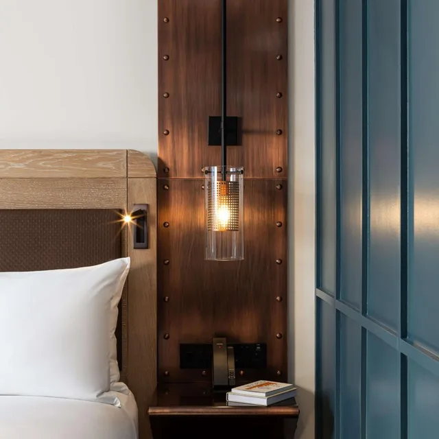 غرفة ديلوكس بسرير فردي، The Gantry London, Curio Collection by Hilton 5/8