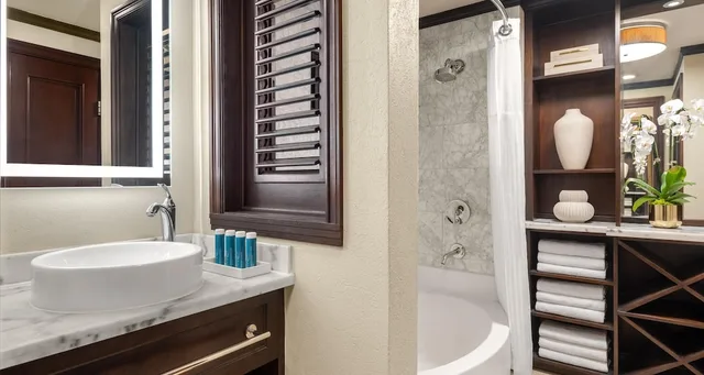 1 Bedroom, Honeymoon, Luxury, King Bed, Pool View, Pool Side، Sandals Grande Antigua 6/7