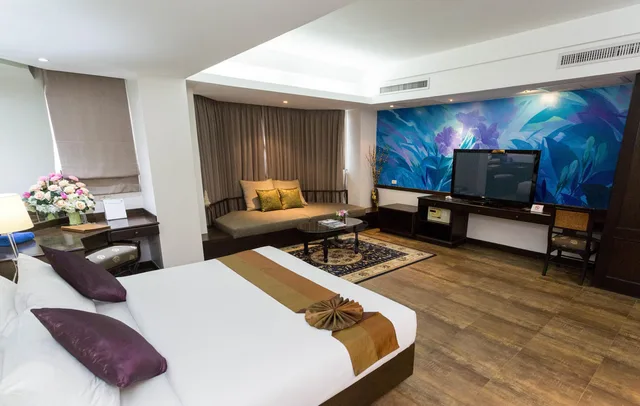 Suite, The Grand Sathorn 3/5