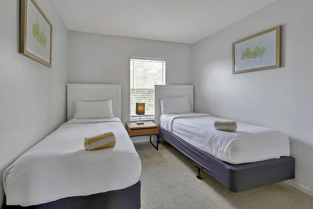 2 Bedrooms, Town House, King and Twin Beds, Sofa, Hot Tub، Encantada Resort Vacation Townhomes by IDILIQ 8/10