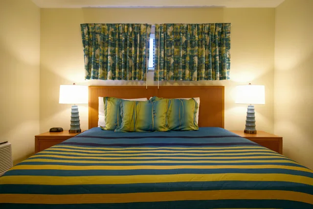 1 Bedroom, Studio, Queen Bed, Ocean Front, Sofa, Kitchen، La Costa Beach Club 3/9