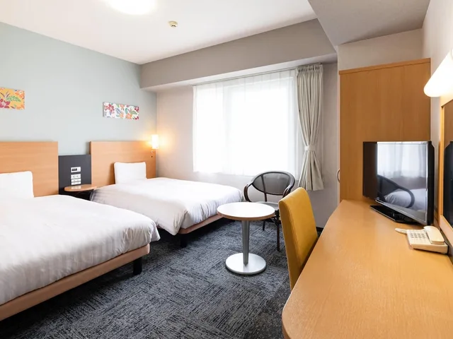 Economy, Twin Beds, Comfort Hotel Naha Prefectural Office 3/6