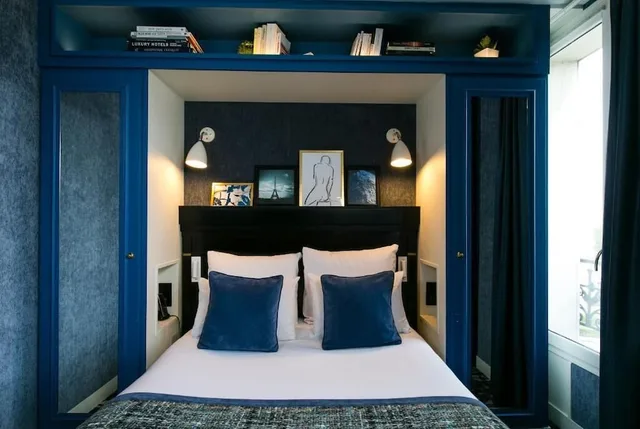 Classic, Double Bed, Hotel De Neuville Arc De Triomphe 4/5