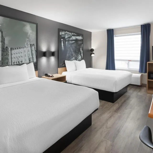 غرفة سوبيريور بسرير كينج وسريرين كوين، Super 8 By Wyndham Quebec City 3/10