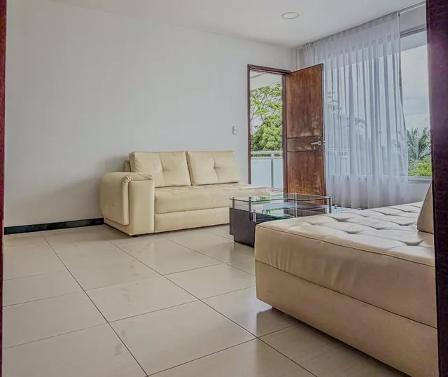 جناح بسرير كوين بجاكوزي، Hotel Anaconda 10/10