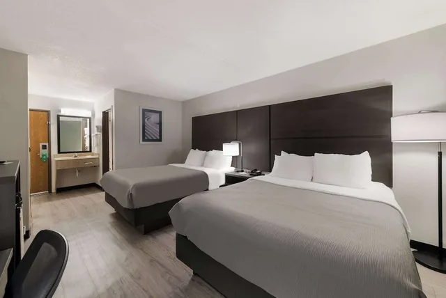 غرفة قياسية بسريرين كوين، Quality Inn Merriam Kansas City 1/10