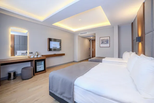 غرفة سوبيريور ثلاثية بسرير كوين وسرير فردي، Hotel El Blanco Istanbul 1/10