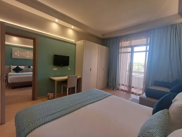 Interconnecting Room Com1، Aqua Mirage Club & Aqua Parc - All Inclusive 6/6