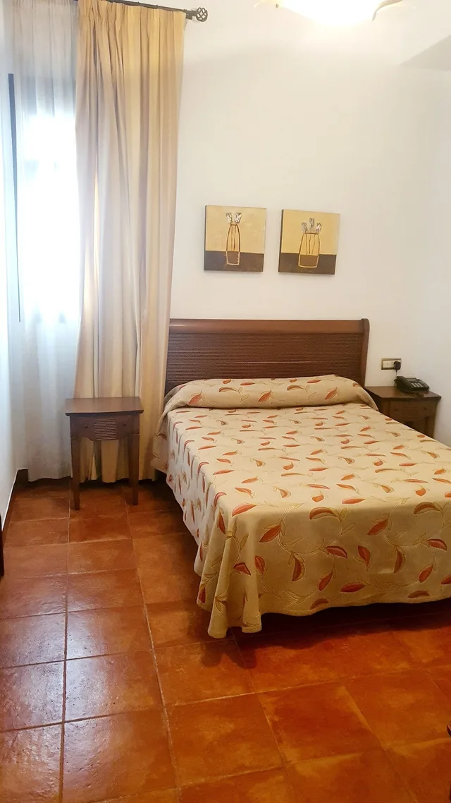 غرفة مفردة بسريرين منفصلين، Coso Viejo Hotel 1/8