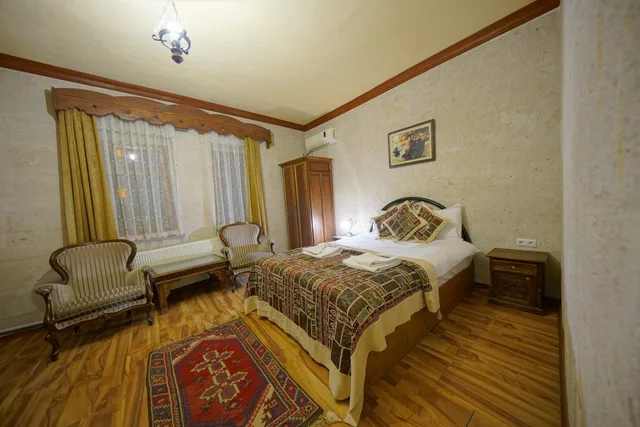 غرفة قياسية بسرير مزدوج، Arch Palace Hotel 2/6
