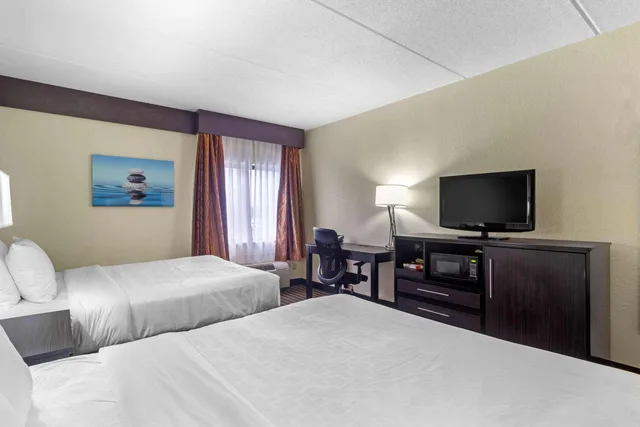 غرفة رباعية بسريرين كوين، Sleep Inn & Suites West Knoxville 4/10