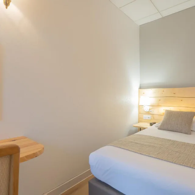 غرفة اقتصادية مفردة، Hotel Busby 6/10