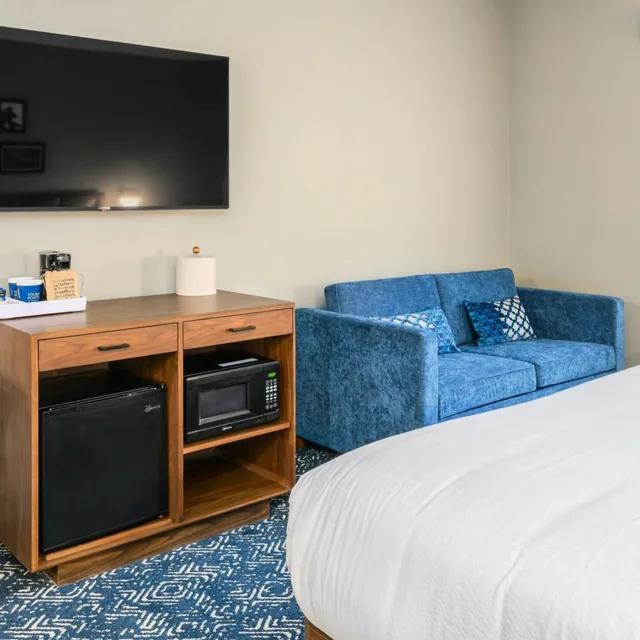جناح استوديو بسرير كينج مع أريكة بجاكوزي، Country Inn & Suites By Radisson Manchester Airport Nh 6/10