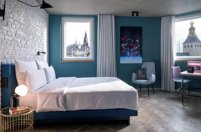Room, Urban View، URBAN LOFT Cologne 2/5