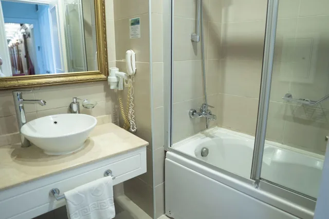 غرفة سوبيريور مفردة، Avicenna Hotel 10/20