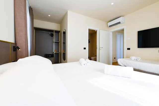 Apartment, 1 Queen and 1 Single Bed, Convertible Double Bed, Kitchenette, Annex، Best Western Hotel Arya 4/10