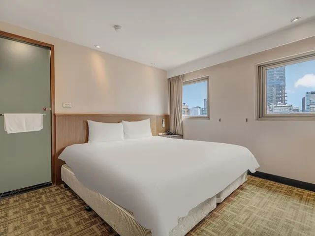 غرفة ديلوكس بسرير كوين، Guide Hotel Taipei Chongqing 1/7
