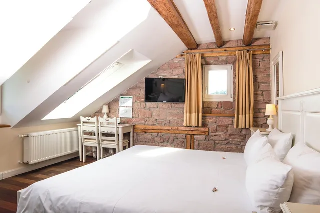 Superior, Queen Bed, Attic, Hotel Villa Marstall 1/5