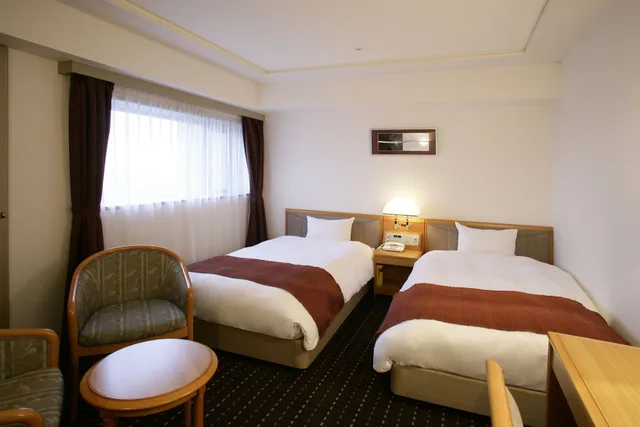 Superior, Twin Beds, Smoking, Art Hotel Joetsu 2/4