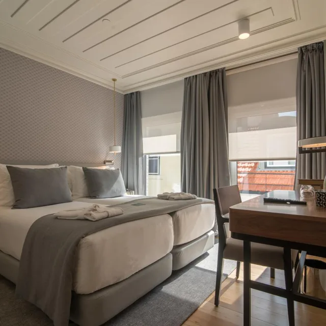 غرفة كلاسيكية داخلية بسرير مزدوج أو سريرين منفصلين بإطلالة، Hotel da Baixa 1/9
