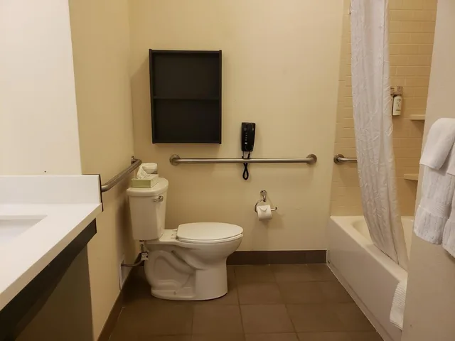 جناح بغرفة نوم واحدة لذوي الإعاقة، Candlewood Suites Morgantown Univ West Virginia 7/7