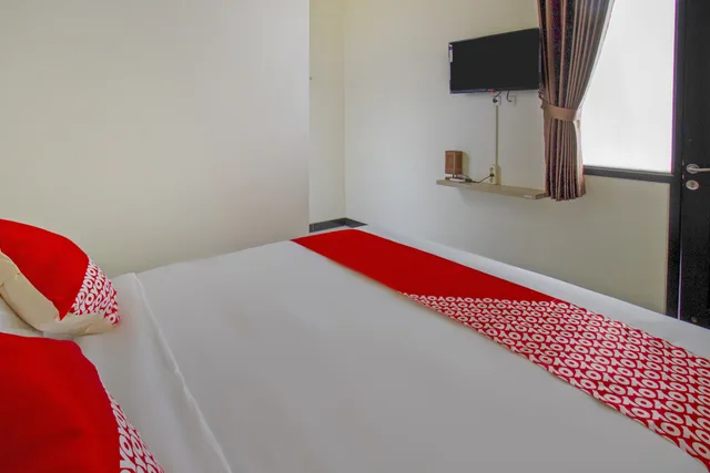 Indonesia, Deluxe, Double Bed، OYO 2753 Irma's Residence 4/5