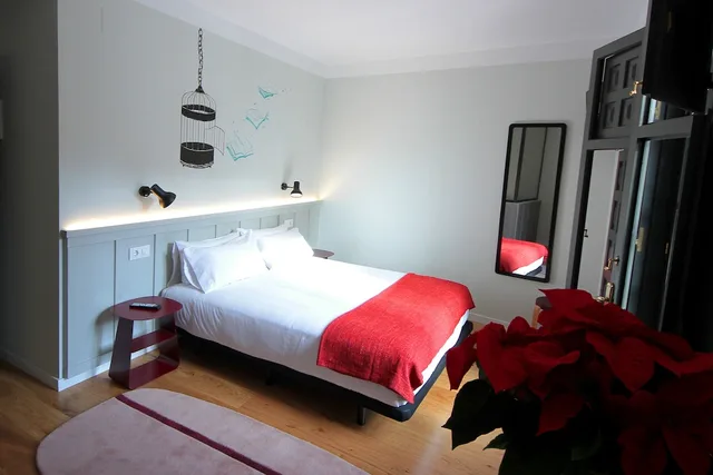 غرفة سوبيريور بسرير مزدوج، Hostel Complutum 2/2