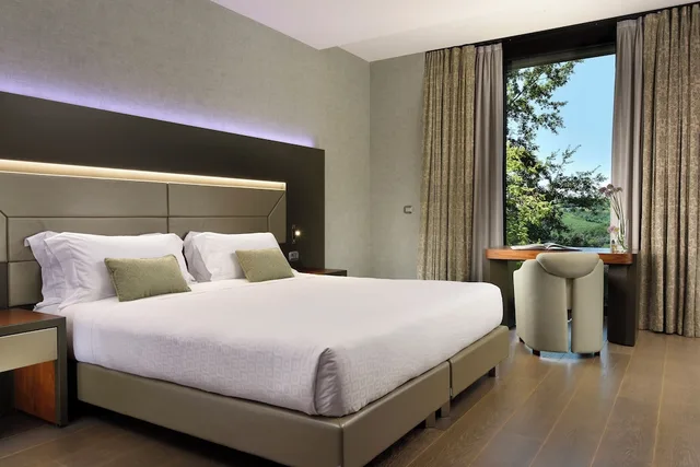 غرفة جونيور بسريرين منفصلين، Il Boscareto Resort Spa 2/10