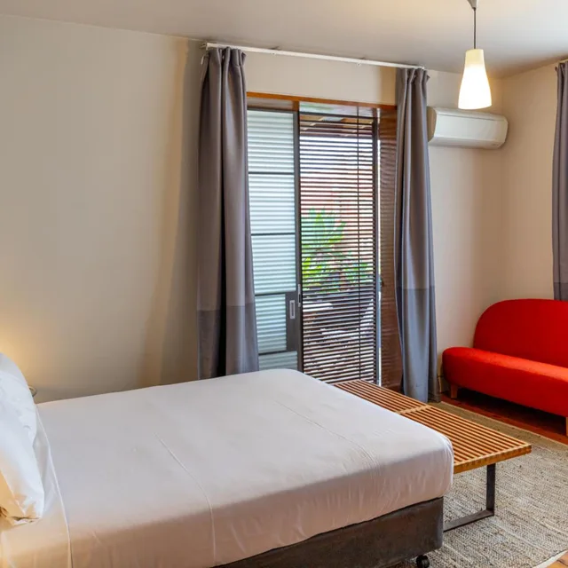 غرفة بسرير كوين بشرفة، Dive Hotel Coogee Beach 3/5