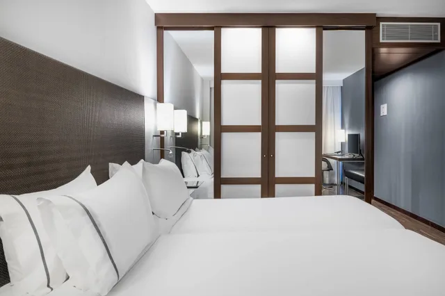 غرفة قياسية بسريرين منفصلين، AC Hotel Algeciras by Marriott 4/10