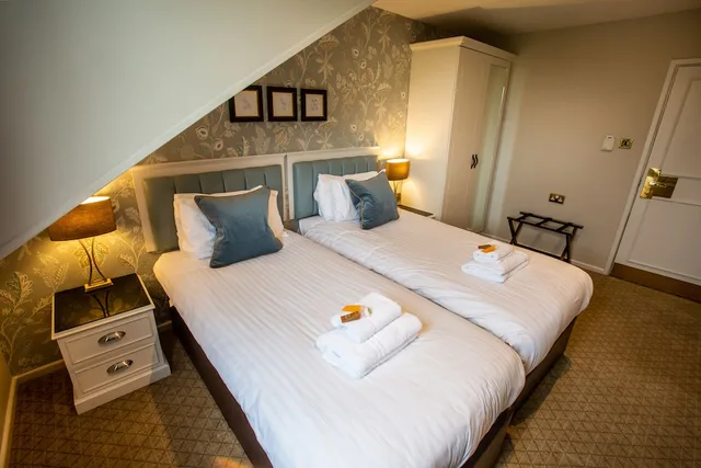 غرفة قياسية بسريرين منفصلين، The Abbey Hotel Golf & Spa 2/5